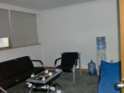 東大路 '花開富貴' 284平辦公空間出租——專業(yè)房地產(chǎn)信息咨詢